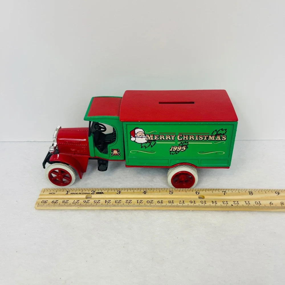 1995 ServiStar Merry Christmas Truck Coin Bank Kenworth Vintage Red